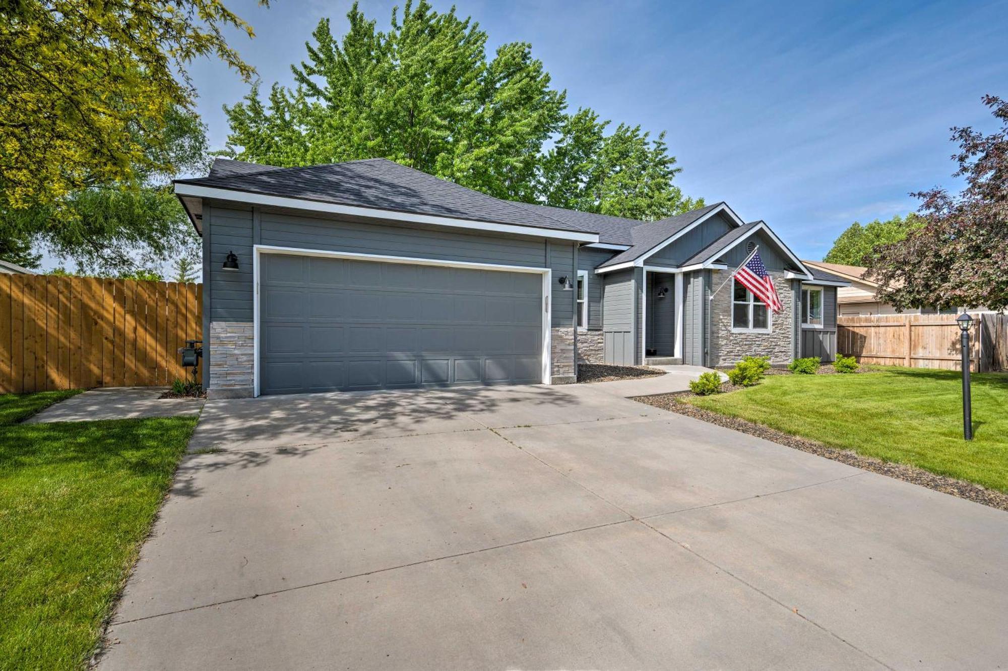 Family-Friendly Meridian Home 13 Mi To Boise Kültér fotó